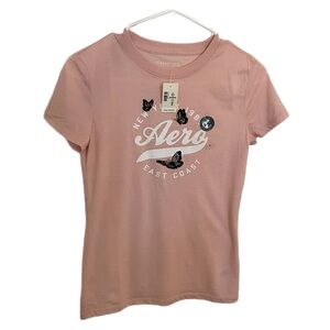 Aeropostale Ladies Pink T-Shirt in a Size Small